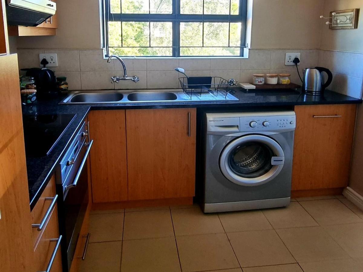 La Terra De Luc Apartment Stellenbosch Exteriör bild